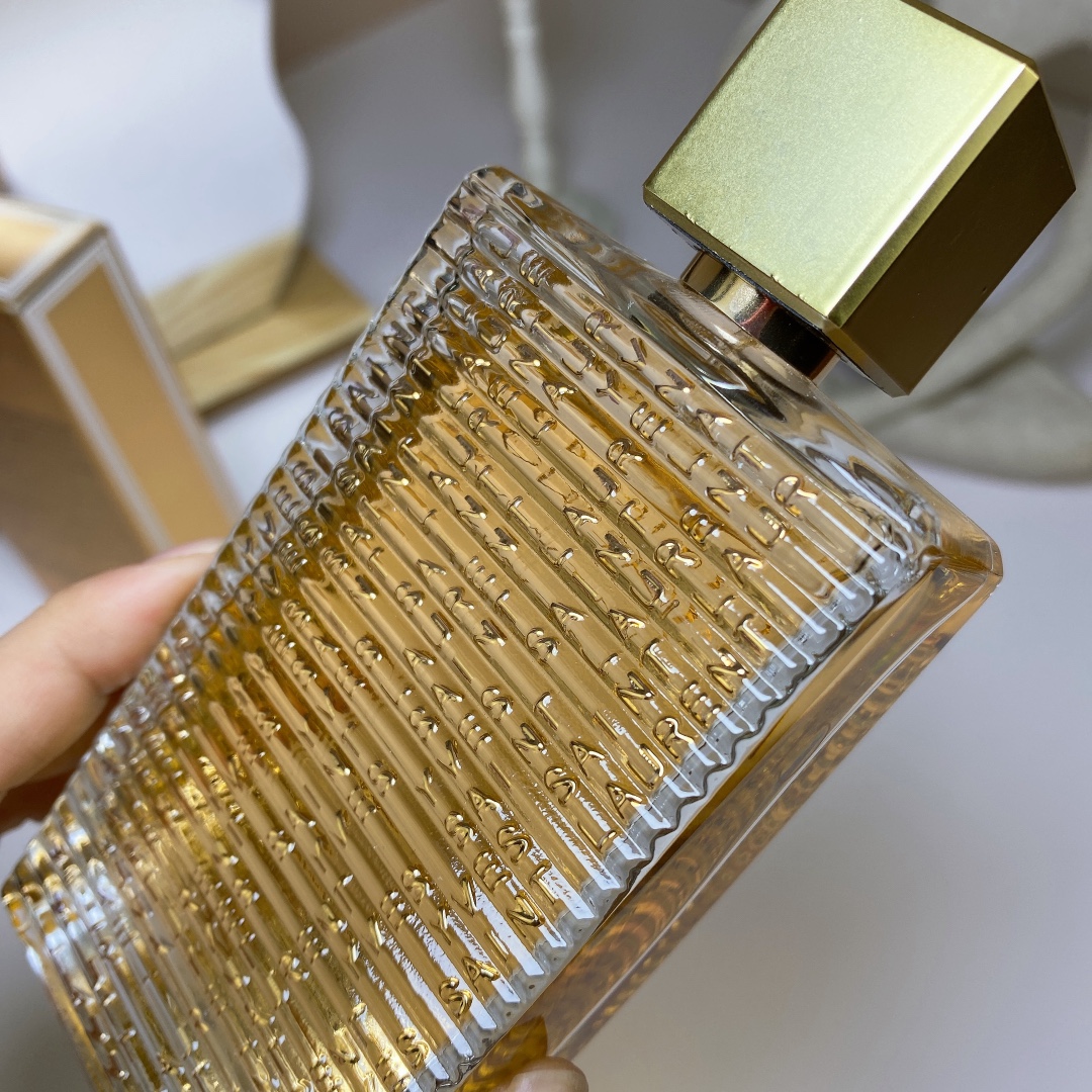Saint Laurent perfume